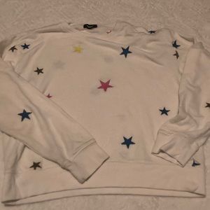 White starred sweatshirt